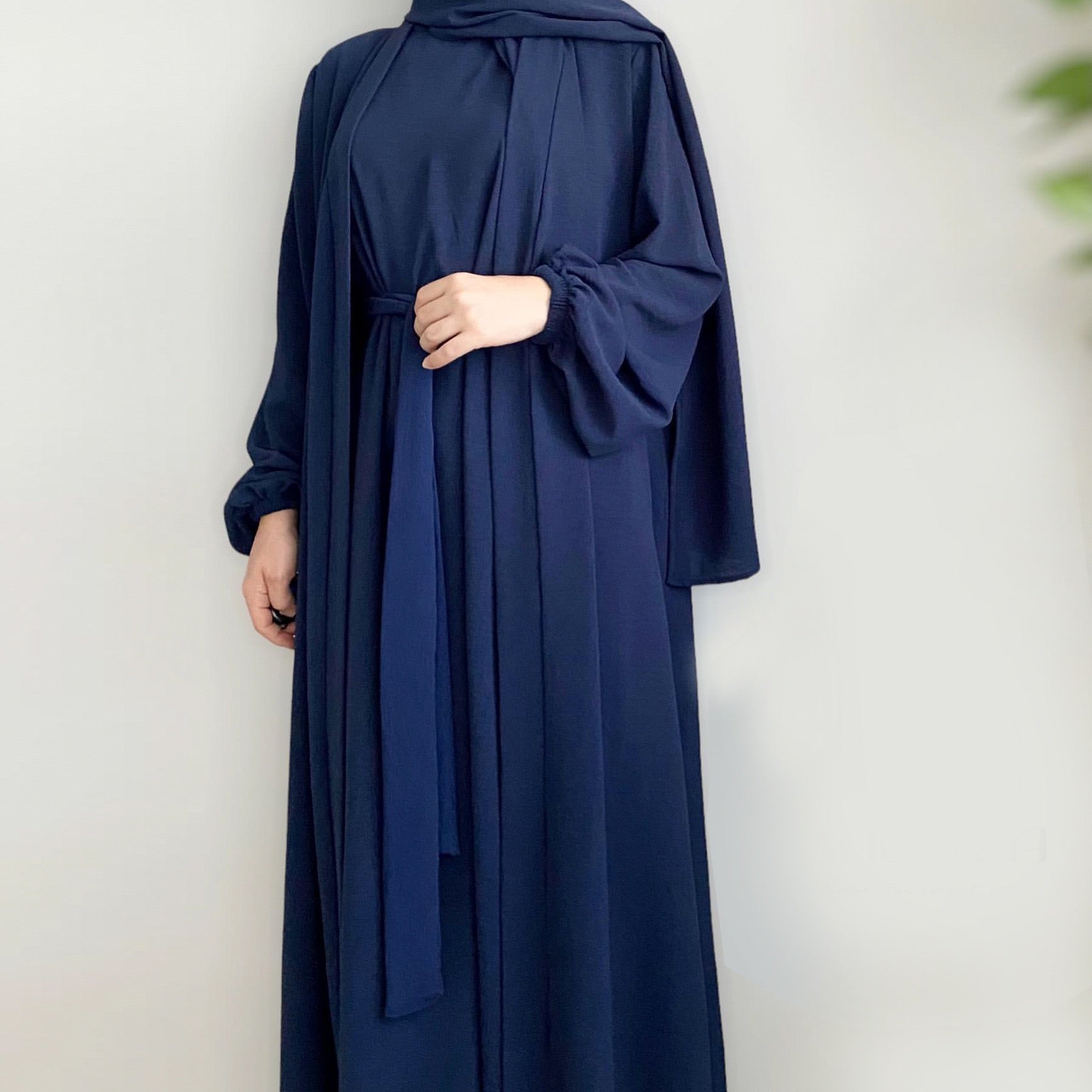 Elegance Luxe Abaya Set