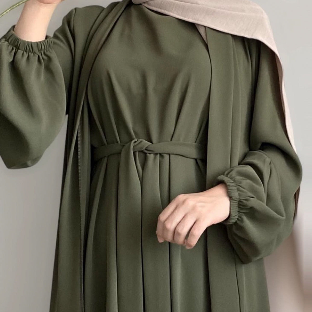 Elegance Luxe Abaya Set