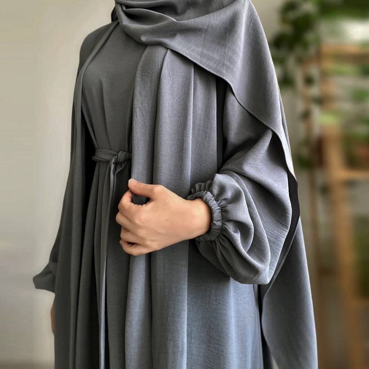 Elegance Luxe Abaya Set