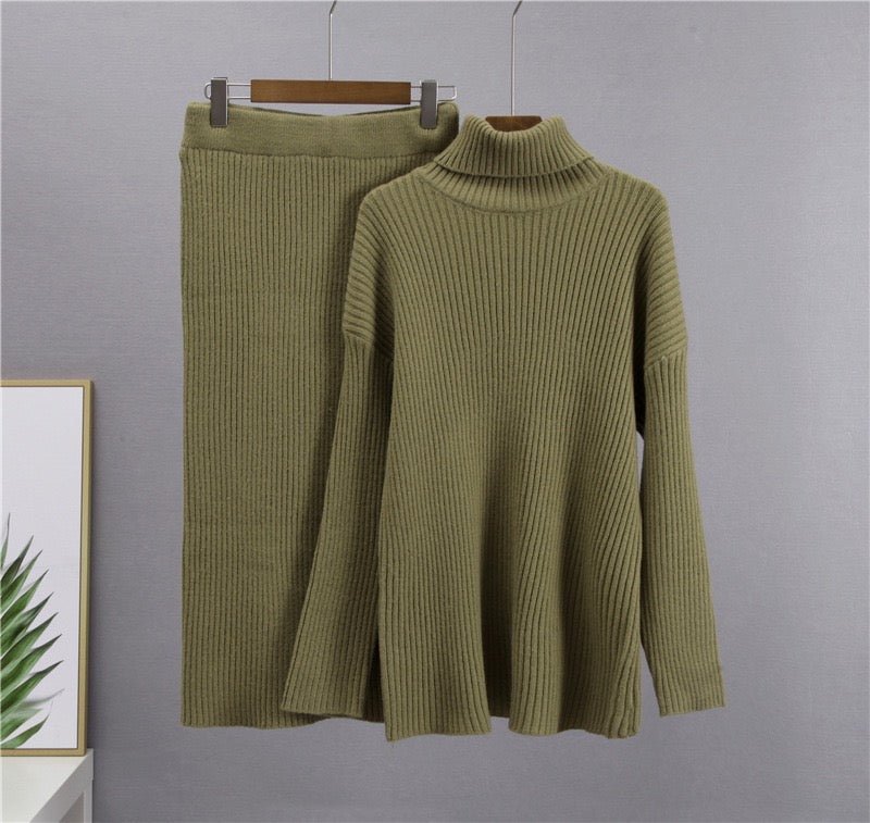 Luxe Knitted High-Collar Sweater Set